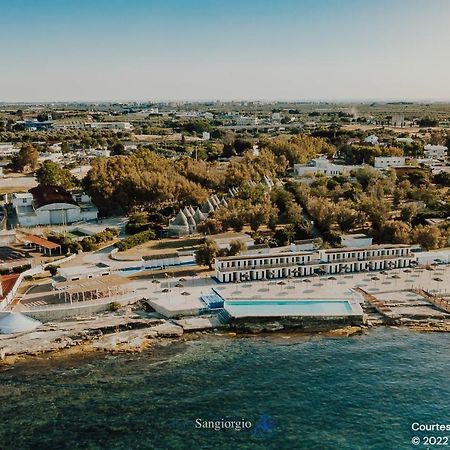 Baia Sangiorgio Hotel & Beach Club Bari Eksteriør bilde