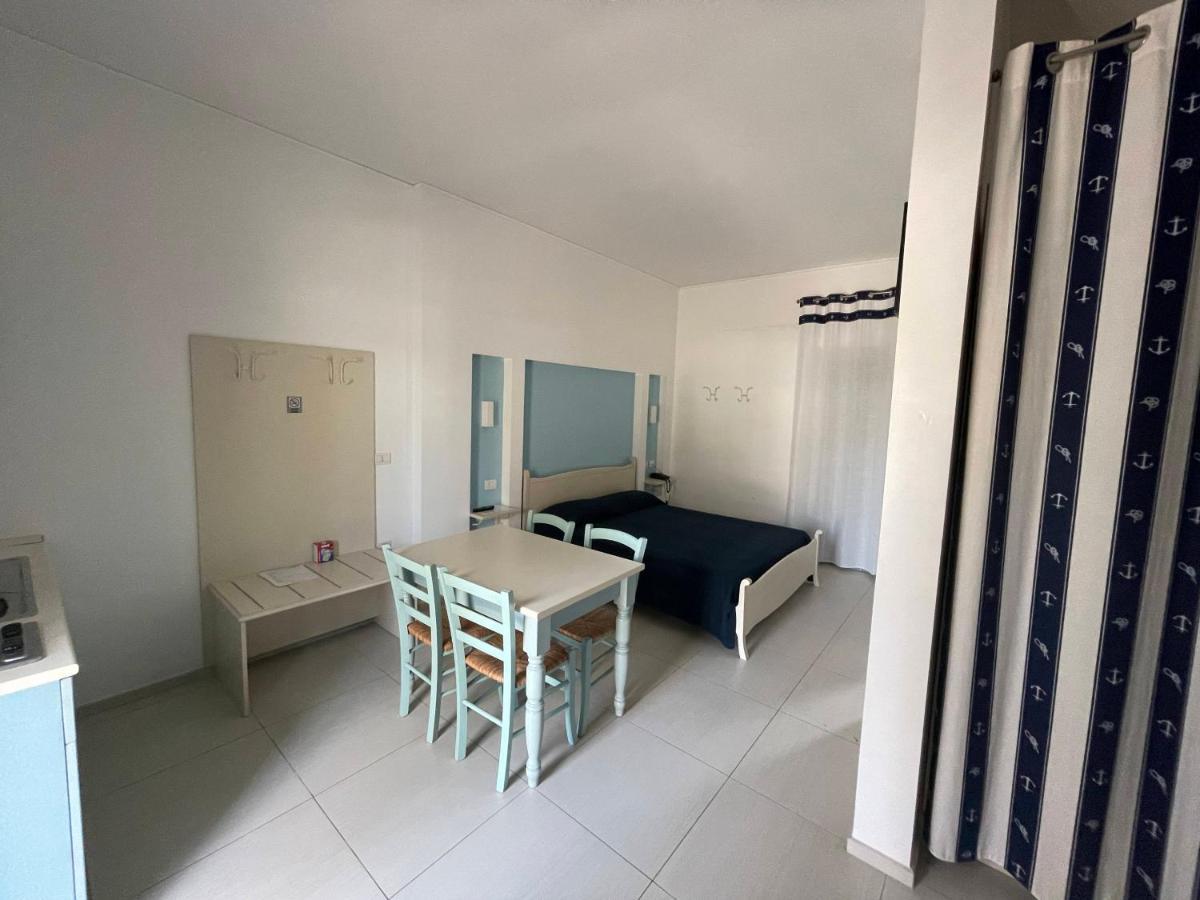 Baia Sangiorgio Hotel & Beach Club Bari Eksteriør bilde